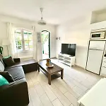 Aloha - And Pool Apartamento