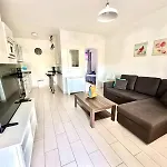 Aloha - And Pool Apartamento *