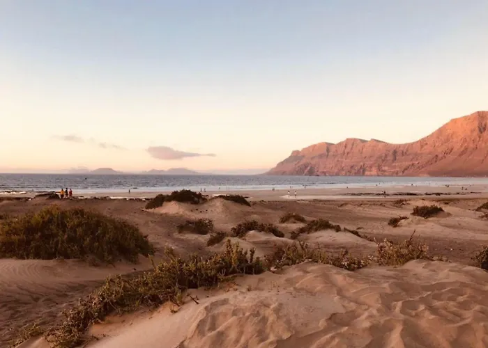 Aloha - And Pool * Puerto del Carmen (Lanzarote)